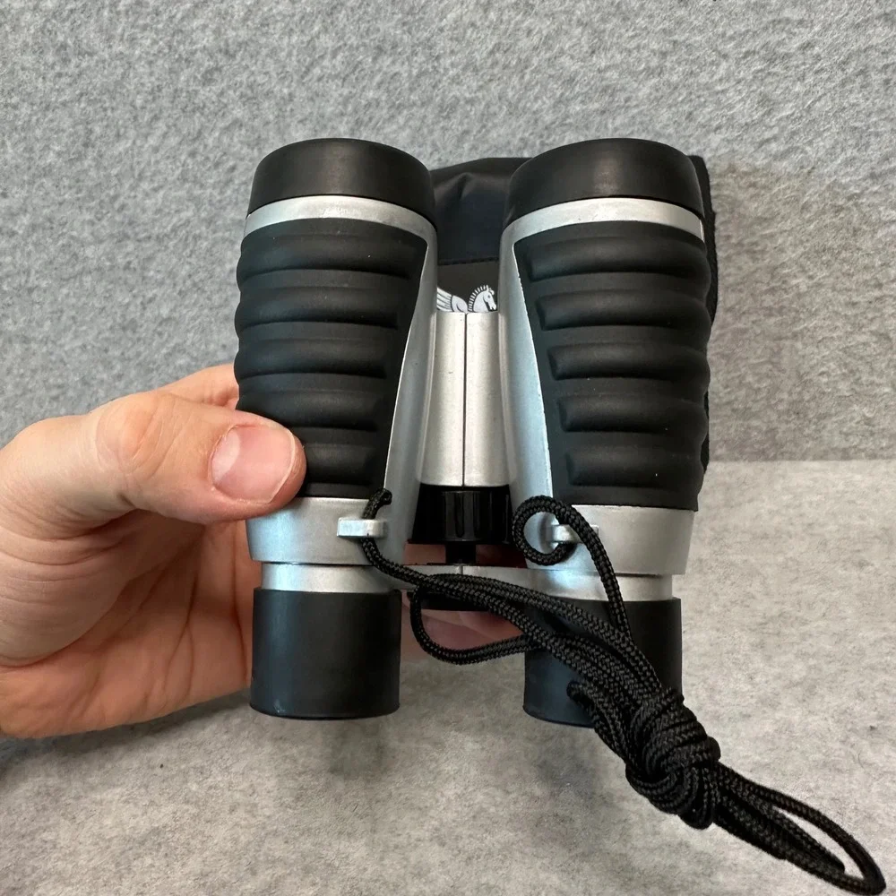 Readers Digest 4x30 Compact Binoculars Silver Black with Carrying Case and Strap